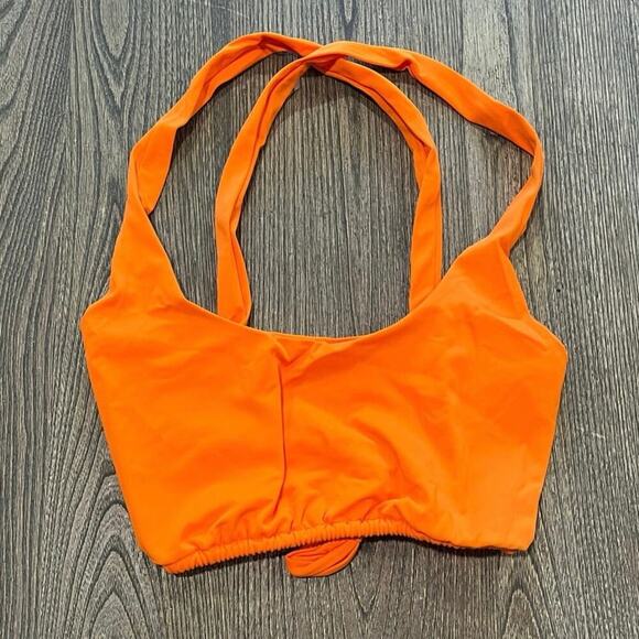 NWOT Jacque Designs Bathing Suit Bikini Top Criss Cross Tie Back Orange Size M - Picture 1 of 3